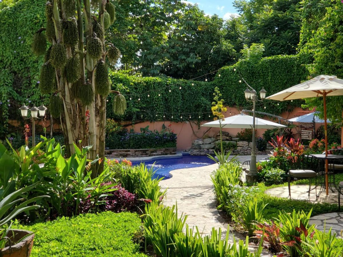 Plaza Magdalena Hotel Copán エクステリア 写真