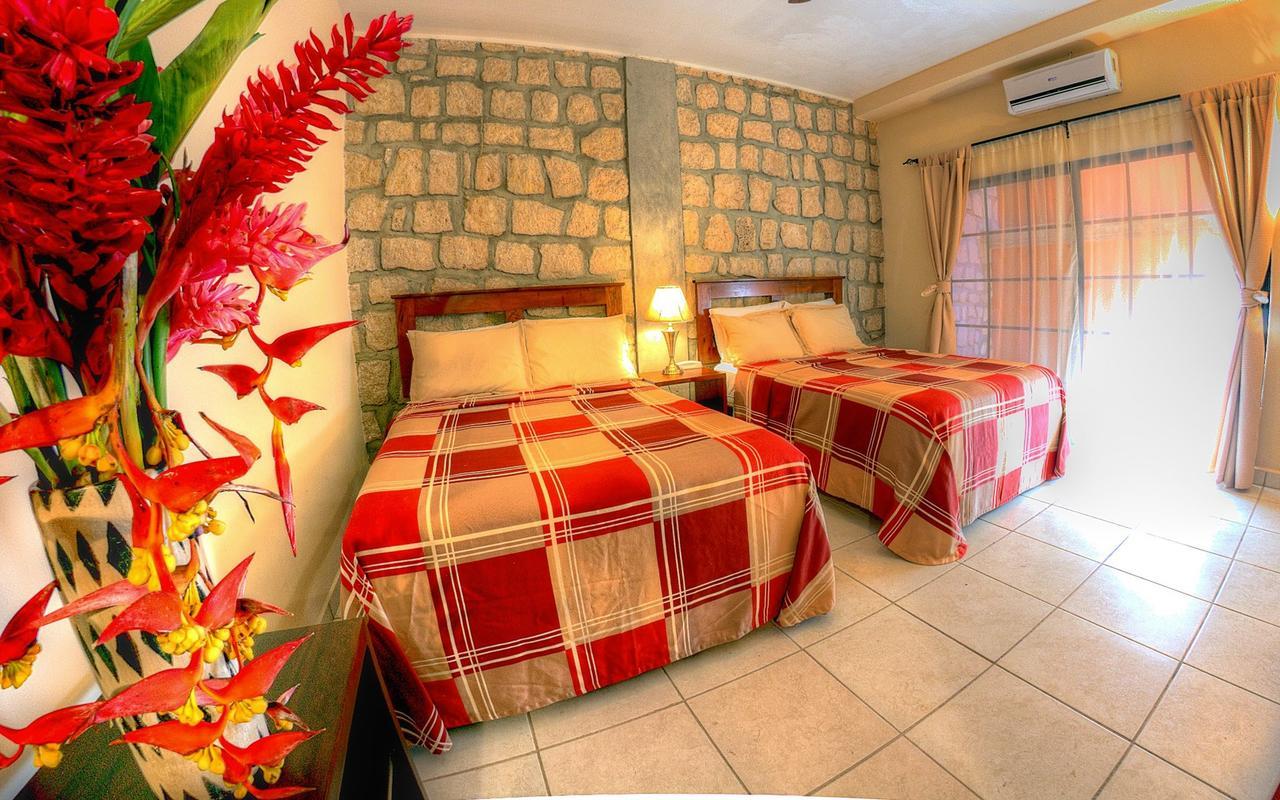 Plaza Magdalena Hotel Copán エクステリア 写真