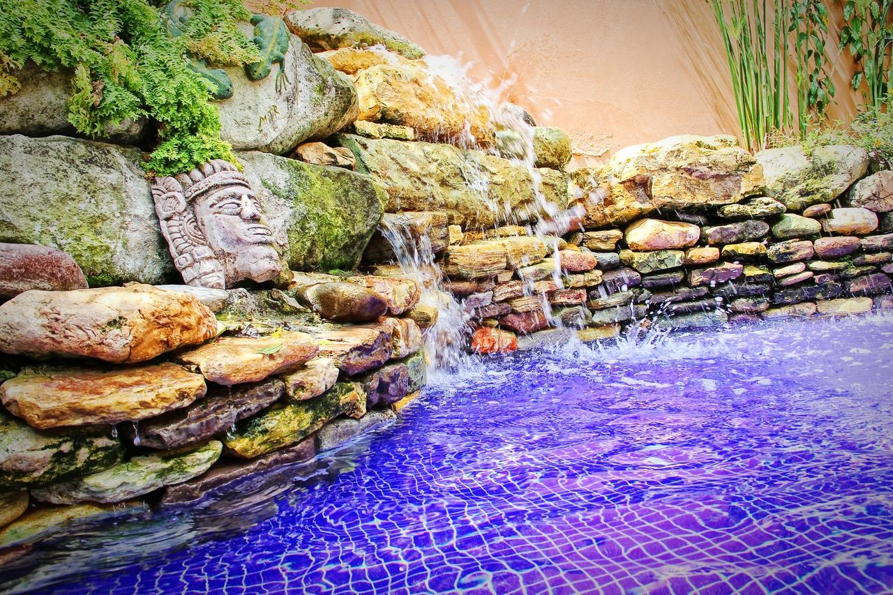 Plaza Magdalena Hotel Copán エクステリア 写真