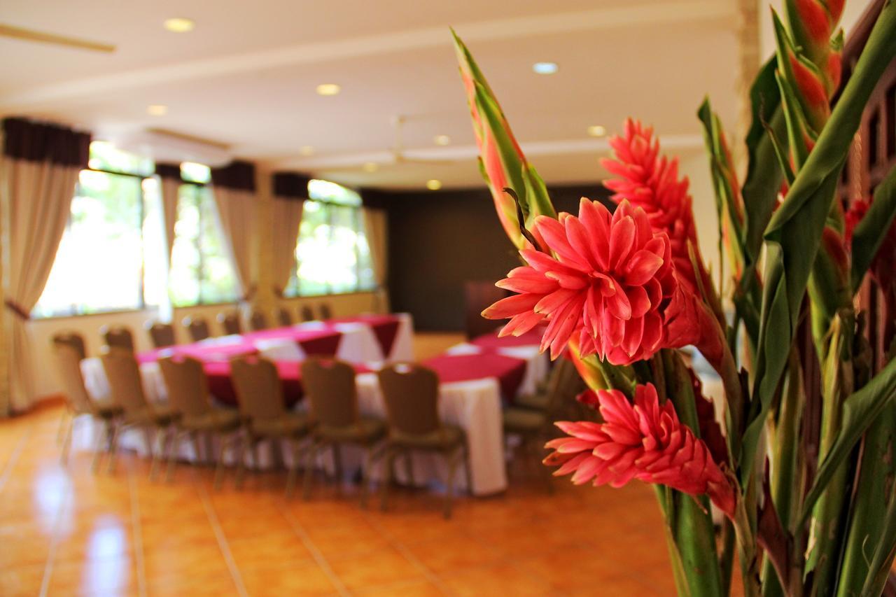 Plaza Magdalena Hotel Copán エクステリア 写真