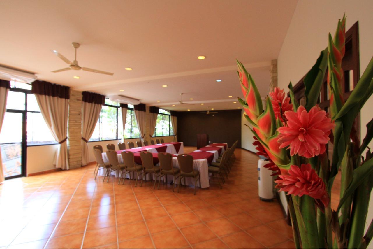 Plaza Magdalena Hotel Copán エクステリア 写真