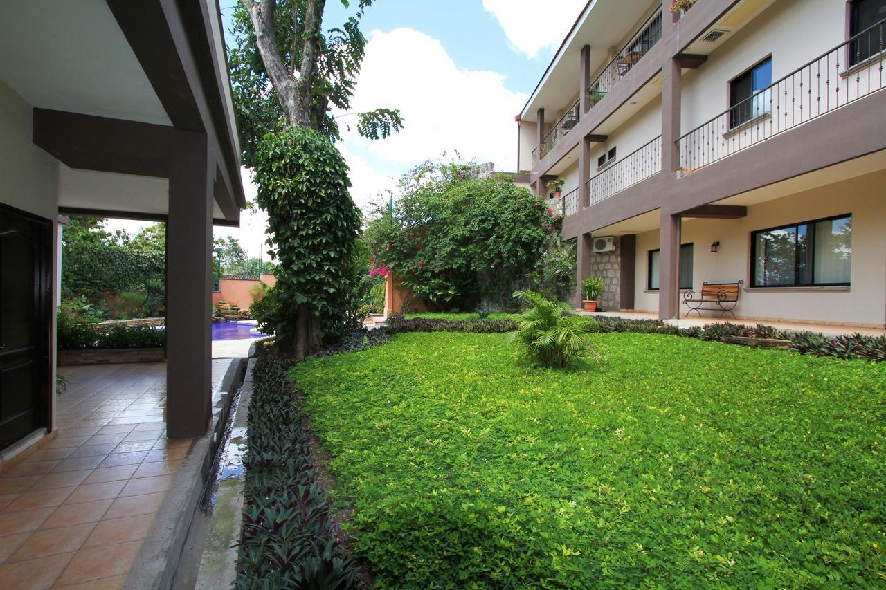 Plaza Magdalena Hotel Copán エクステリア 写真