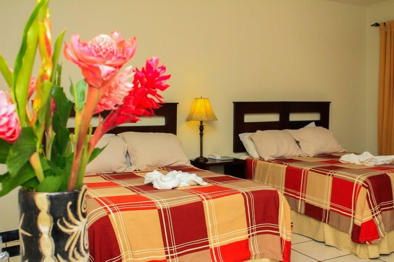 Plaza Magdalena Hotel Copán エクステリア 写真